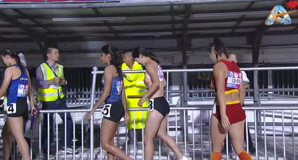 腾讯分分彩:接力亚锦赛豪雨大战中国女子4x100队夺冠 极端天气影响发挥葛曼棋缺阵